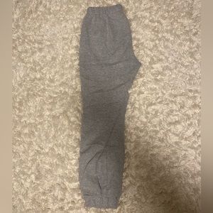 Brandy Melville grey, cuffed sweatpants